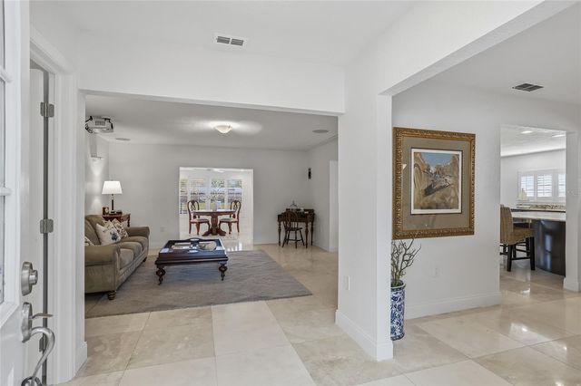 3927 VERSAILLES DRIVE, Tampa, FL 33634