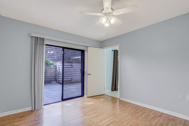 803 8th Terrace, Palm Beach Gardens, FL 33418