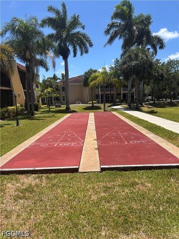 12515 McGregor BLVD 104, Fort Myers, FL 33919