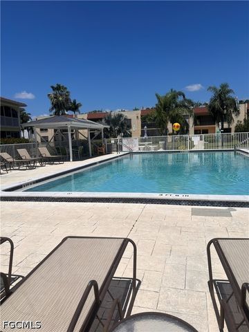 12515 McGregor BLVD 104, Fort Myers, FL 33919