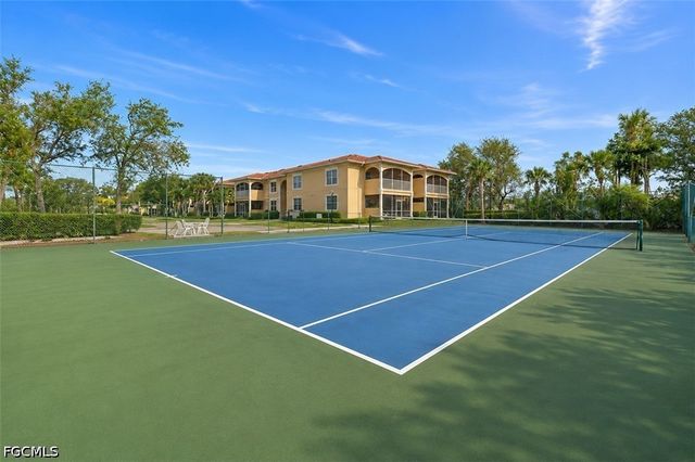 12515 McGregor BLVD 104, Fort Myers, FL 33919