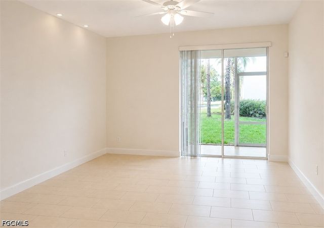 12515 McGregor BLVD 104, Fort Myers, FL 33919