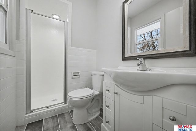 20116 Binney Circle, Omaha, NE 68022