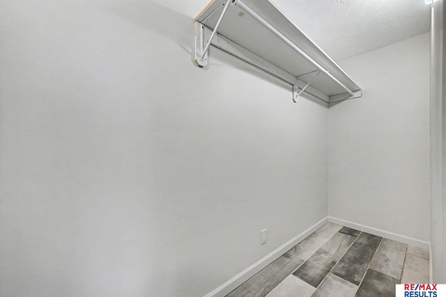 20116 Binney Circle, Omaha, NE 68022