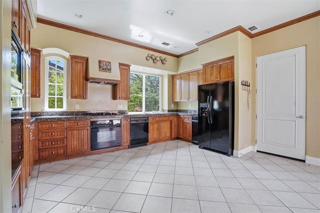 1602 Windstar Court, Paso Robles, CA 93446