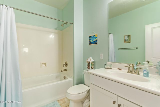 21458 E Patriot Lane, Red Rock, AZ 85145