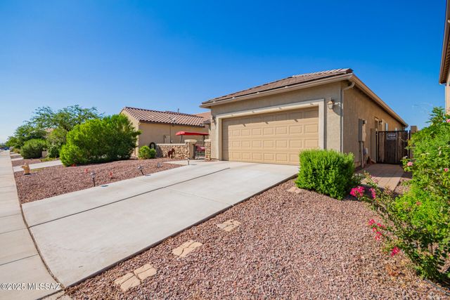 21458 E Patriot Lane, Red Rock, AZ 85145