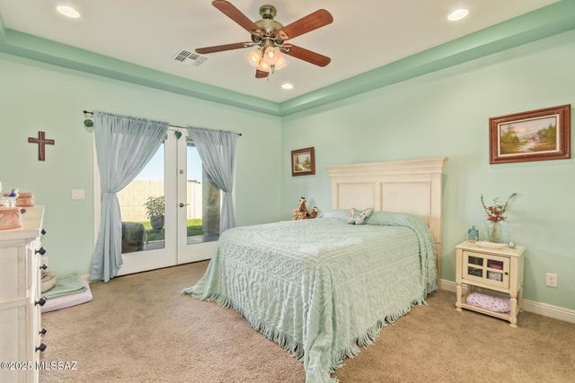 21458 E Patriot Lane, Red Rock, AZ 85145