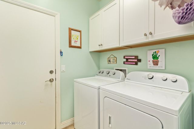 21458 E Patriot Lane, Red Rock, AZ 85145