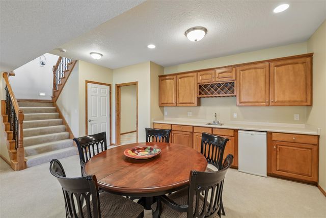 3505 154th Street, Urbandale, IA 50323