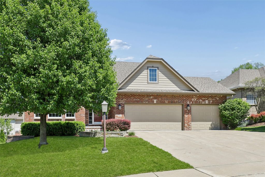 3505 154th Street, Urbandale, IA 50323