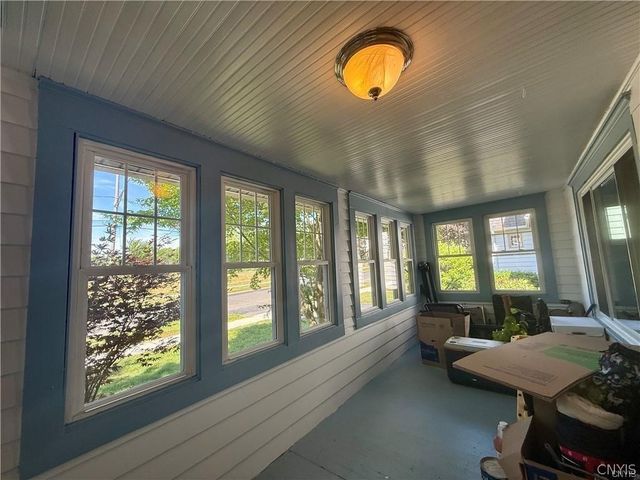 1038 Sunnycrest Road, Syracuse, NY 13206