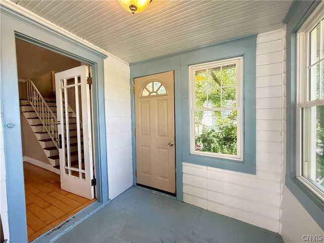 1038 Sunnycrest Road, Syracuse, NY 13206