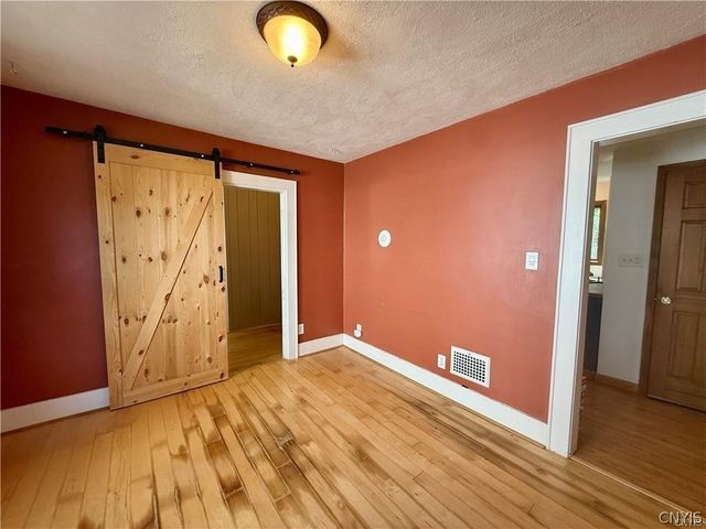 1038 Sunnycrest Road, Syracuse, NY 13206