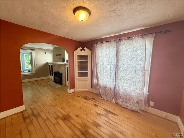 1038 Sunnycrest Road, Syracuse, NY 13206