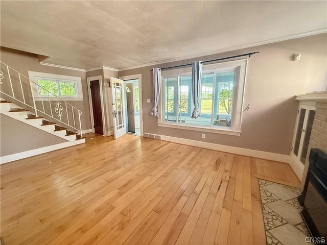 1038 Sunnycrest Road, Syracuse, NY 13206