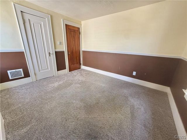 1038 Sunnycrest Road, Syracuse, NY 13206