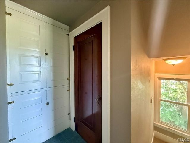 1038 Sunnycrest Road, Syracuse, NY 13206