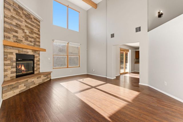 8635 Casa Verde Avenue NW, Albuquerque, NM 87120