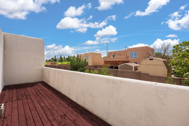 8635 Casa Verde Avenue NW, Albuquerque, NM 87120