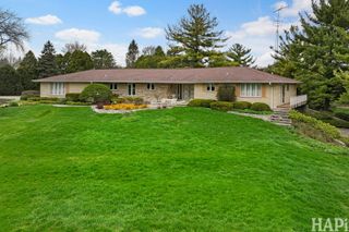 4914 3rd Street, Winthrop Harbor, IL 60096