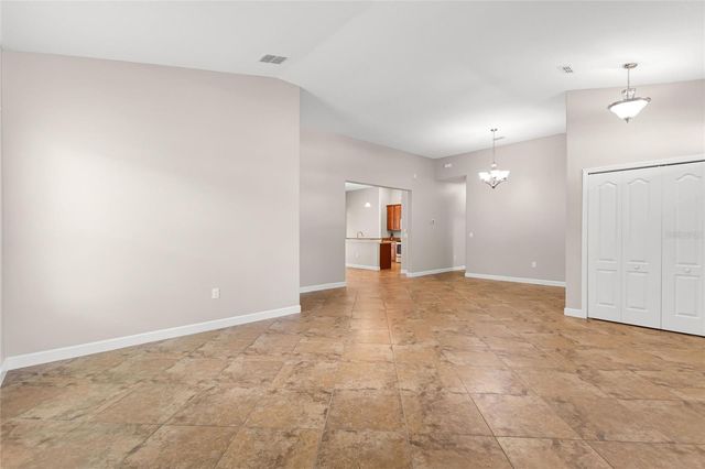 1317 GLENEAGLES LN, Davenport, FL 33896