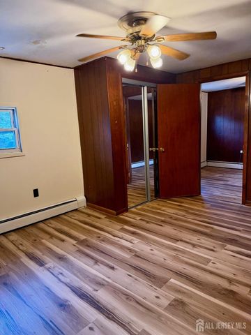 131 william Street, South River, NJ 08882