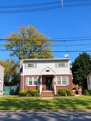 131 william Street, South River, NJ 08882