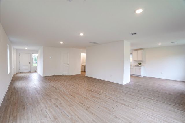 17914 Becker Landing Drive, Hockley, TX 77447