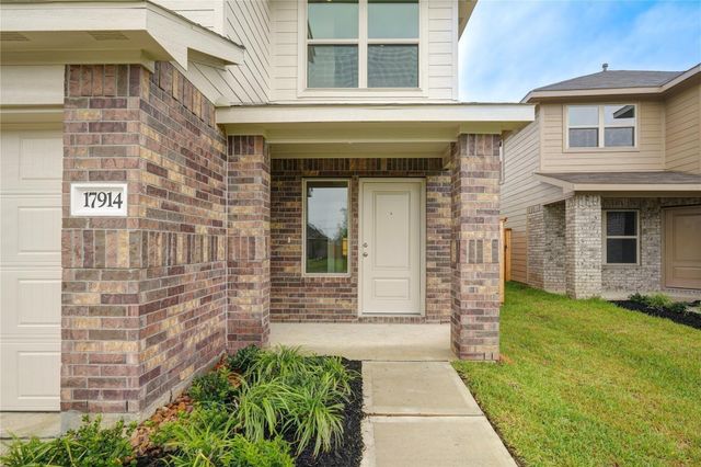 17914 Becker Landing Drive, Hockley, TX 77447