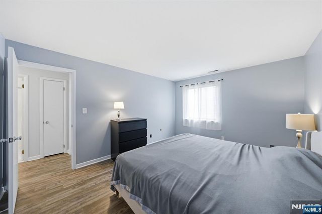 825 Riverside Avenue 203, Lyndhurst, NJ 07071