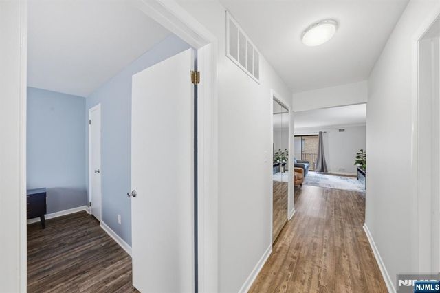 825 Riverside Avenue 203, Lyndhurst, NJ 07071