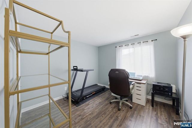 825 Riverside Avenue 203, Lyndhurst, NJ 07071