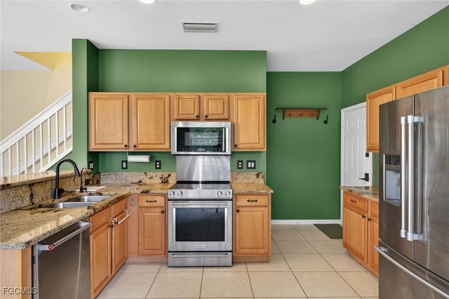 8410 Village Edge CIR 4, Fort Myers, FL 33919