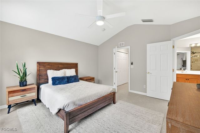 8410 Village Edge CIR 4, Fort Myers, FL 33919