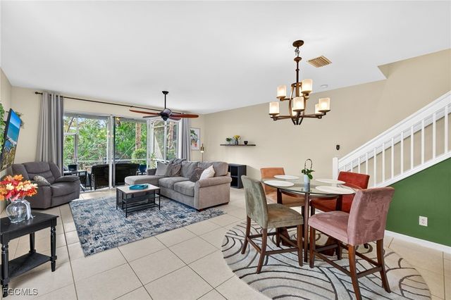 8410 Village Edge CIR 4, Fort Myers, FL 33919