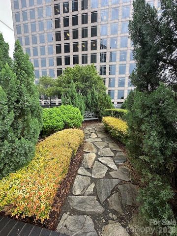 333 W Trade Street W 708, Charlotte, NC 28202