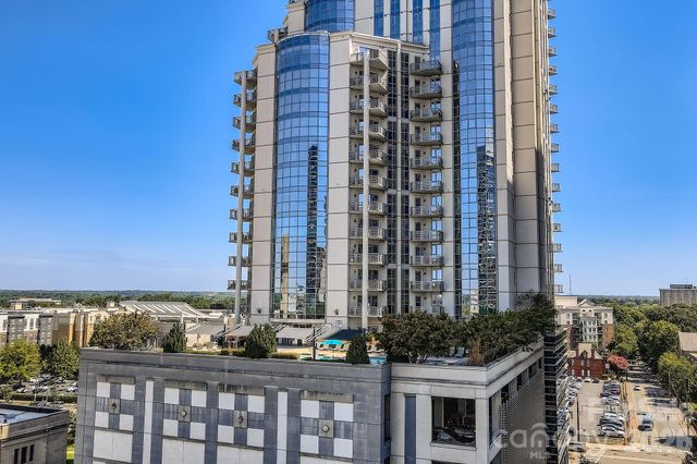 333 W Trade Street W 708, Charlotte, NC 28202