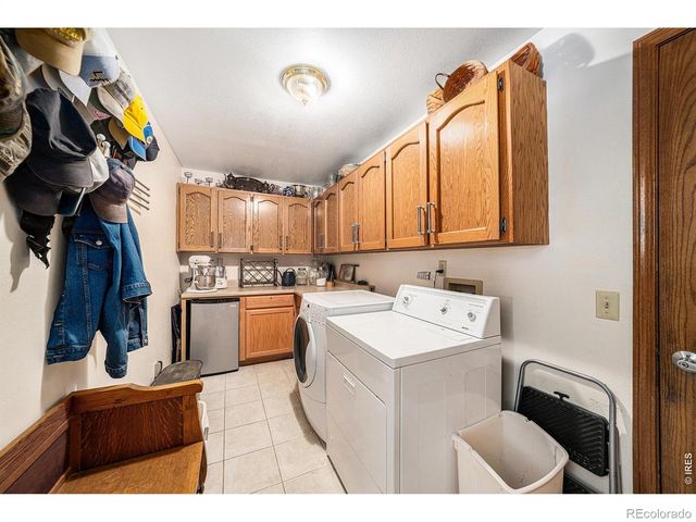 4601 Sunshine Court, Loveland, CO 80537