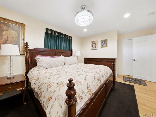 320 Highland Avenue, Mount Vernon, NY 10553