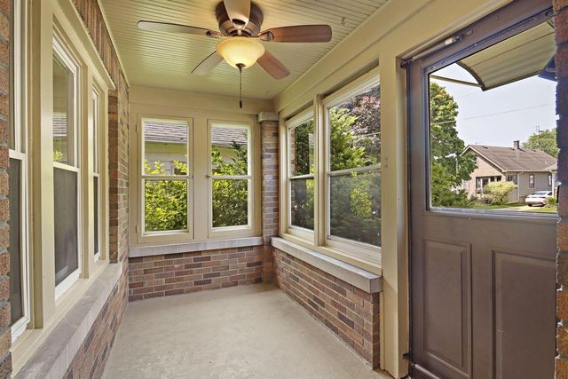 7403 34th AVENUE, Kenosha, WI 53142