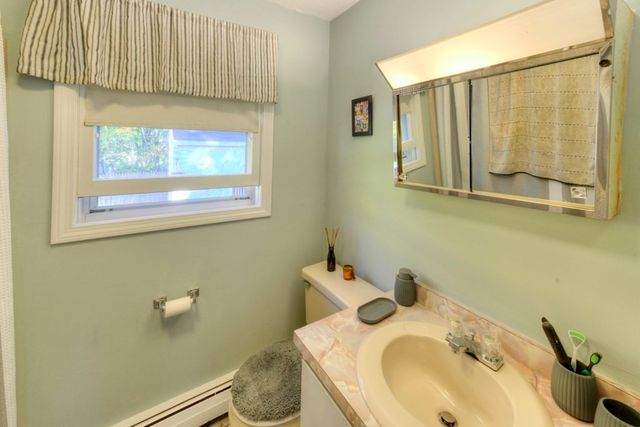 19 Joppa Rd, Worcester, MA 01602