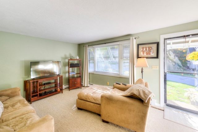 19 Joppa Rd, Worcester, MA 01602