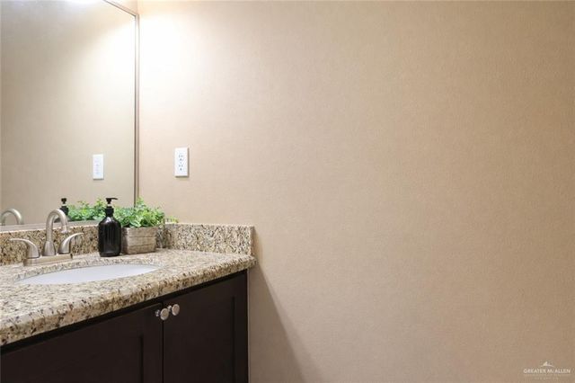 1204 Daffodil Avenue, Mcallen, TX 78501