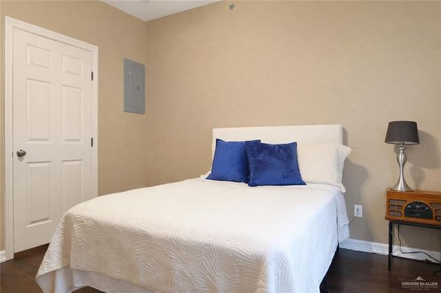 1204 Daffodil Avenue, Mcallen, TX 78501