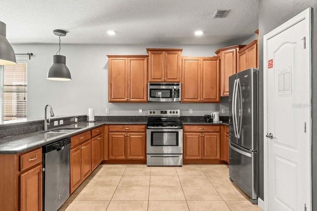 1474 ROLLING FAIRWAY DRIVE, Davenport, FL 33896