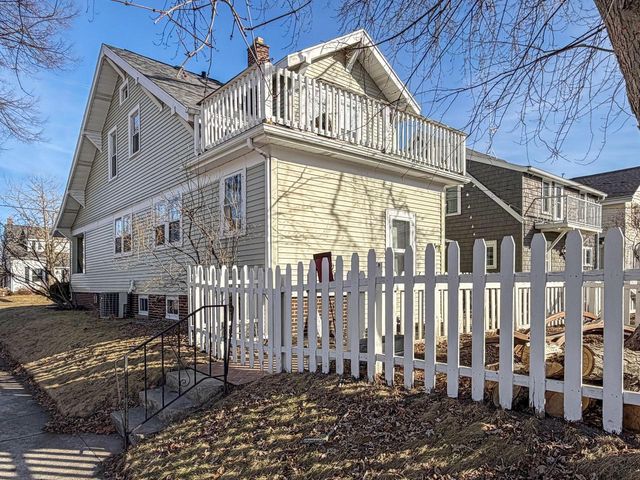 2430 N 5th STREET, Sheboygan, WI 53083