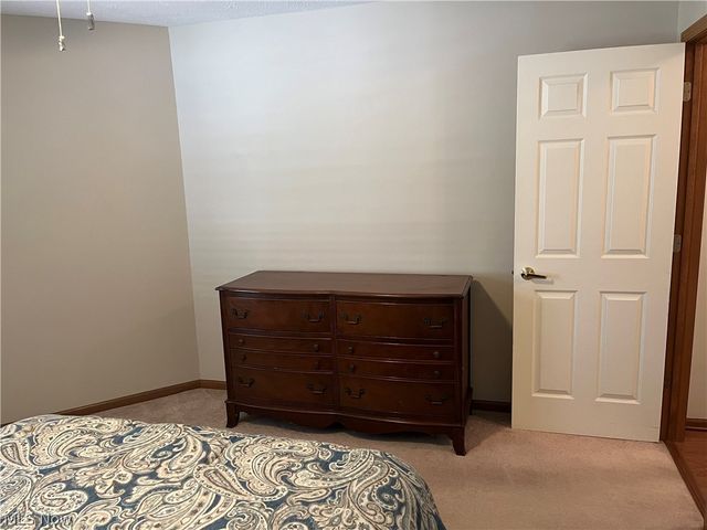 33992 Sunflower Lane, North Ridgeville, OH 44039