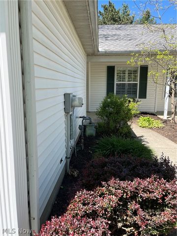 33992 Sunflower Lane, North Ridgeville, OH 44039