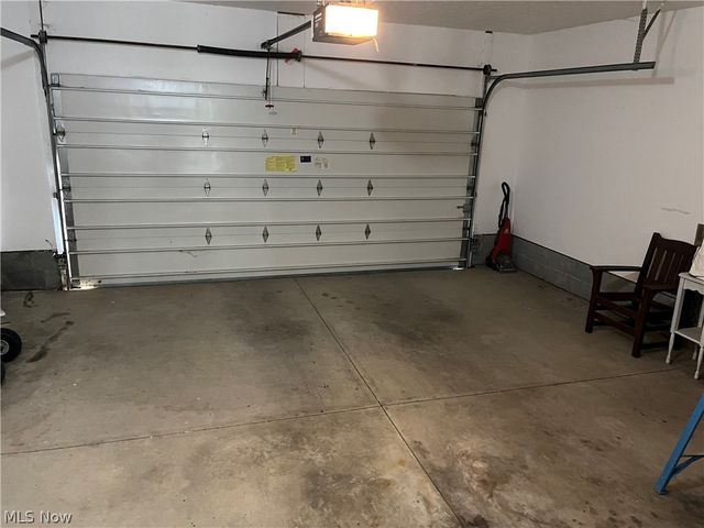 33992 Sunflower Lane, North Ridgeville, OH 44039